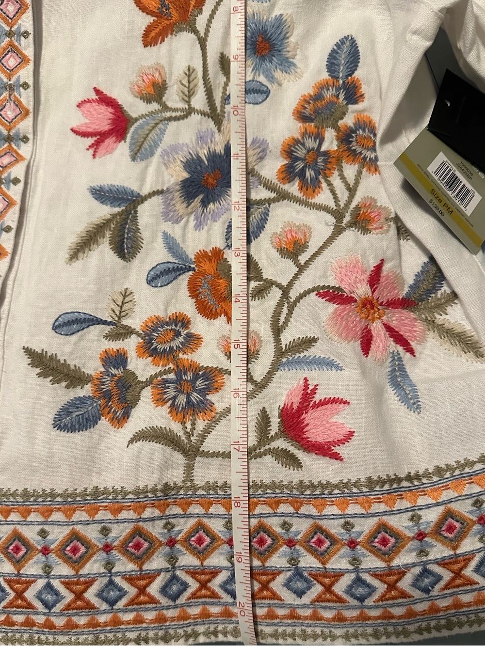 Linen Blend elbow sleeve button front embroidered blouse petite Mediim - Picture 8 of 8